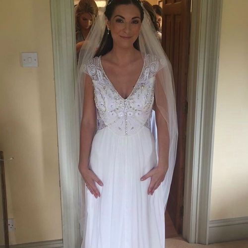 Gallery | Aldona Francis | Wedding Makeup Specialist Gloucestershire  | Award Winning Makeup Lessons in Bath  | Professional Mobile Makeup Artist Cotswolds