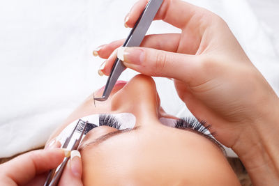 Beauty Salon Bristol, Hollywood Waxing in Bristol, Eyebrow Threading