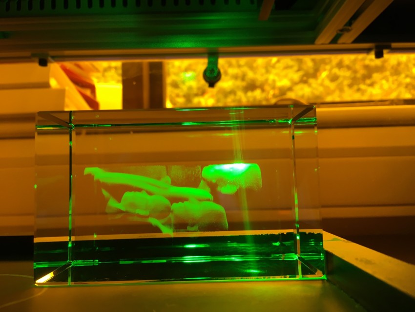 3D Laser Engraved Crystal, 3D Photo Crystal Engraving, 3D Glass Engraving