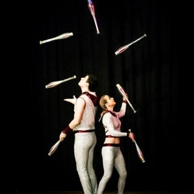 Artists & Entertainment 