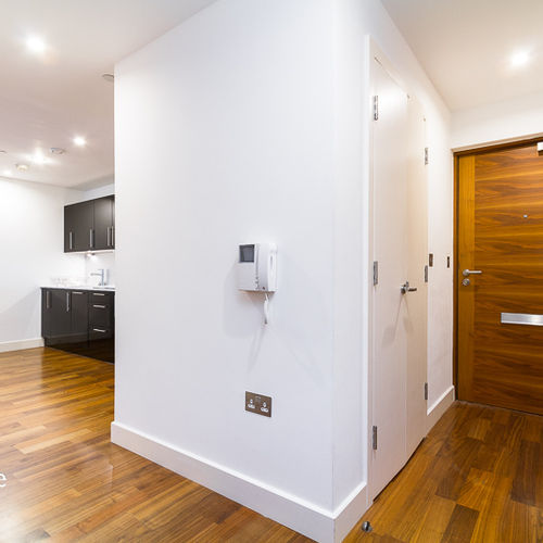 HAYES APARTMENTS FURNISHED TWO BEDROOM APARTMENT