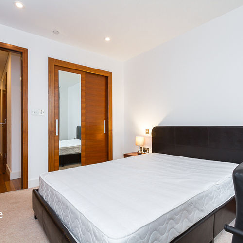 HAYES APARTMENTS FURNISHED TWO BEDROOM APARTMENT
