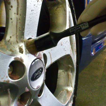 Valet Pro Wheel & Detailing Brush