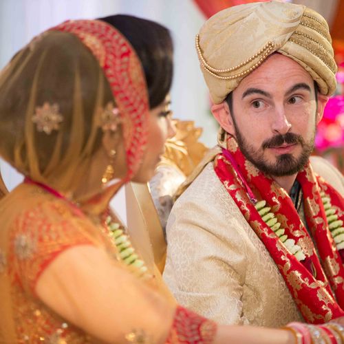 THE WEDDING CEREMONY IN THE MANDAP