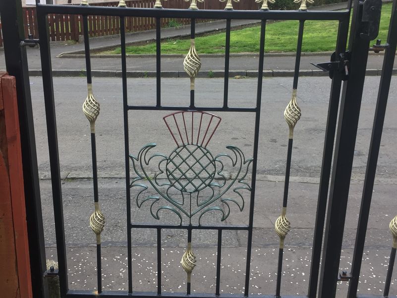 Thistle design gates