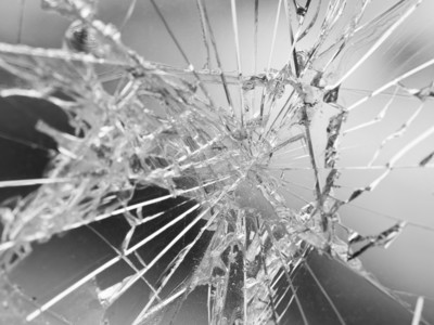 Glass Scratch Repair, Glass Polishing, Windscreen Chip Repair