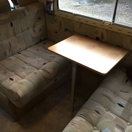 Swift Kontiki 640RL - 2.5TD - 6 Berth - 1996 - Fabulous!