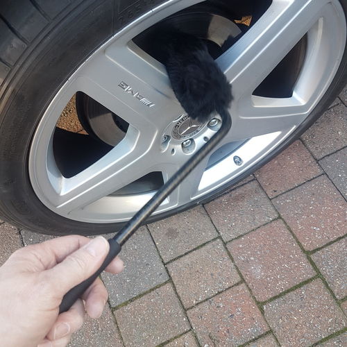 Monza Angled Brake Caliper & Wheel Brush