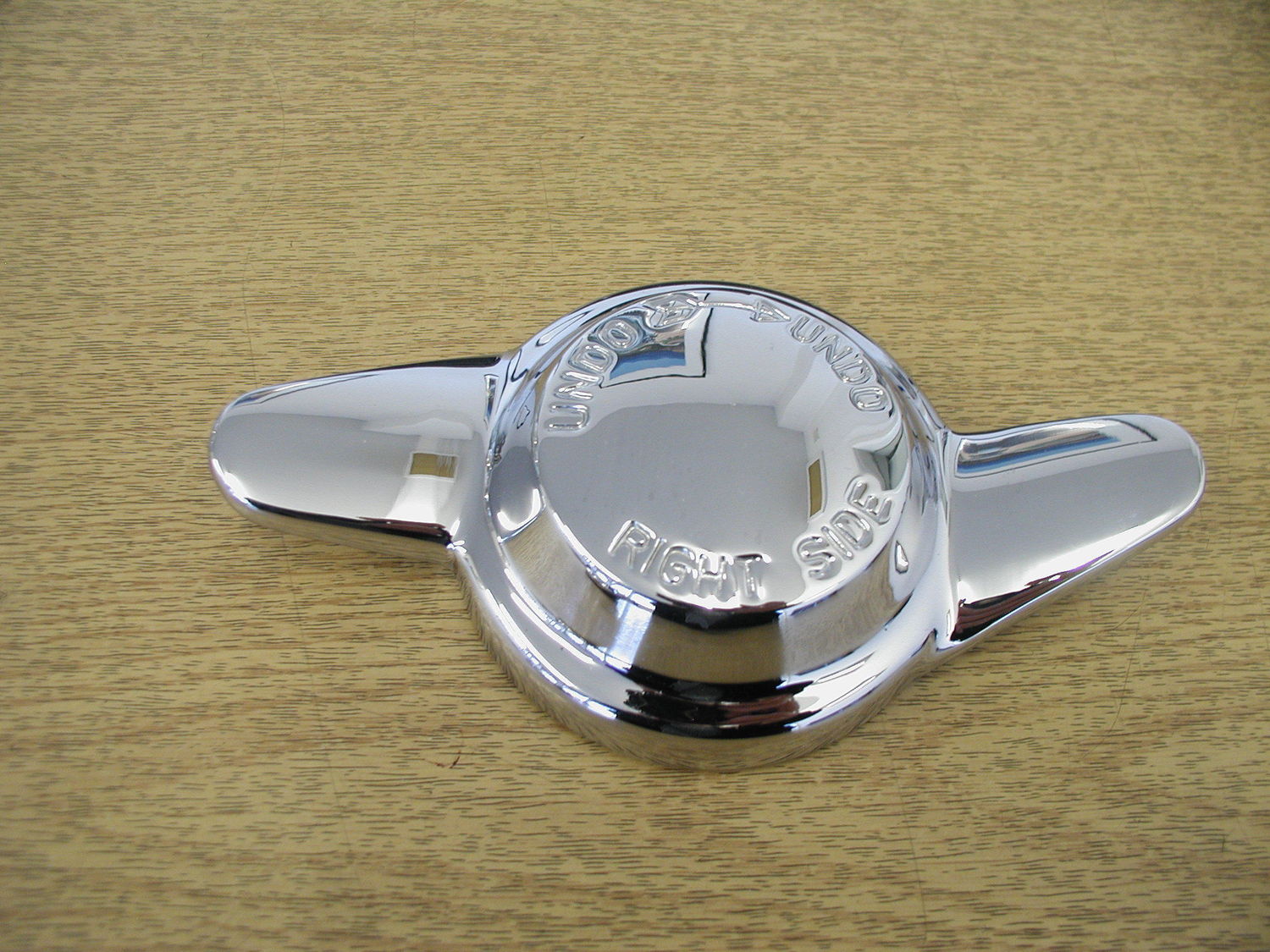 Two Eared Wheel Spinner, Plain (RHS)