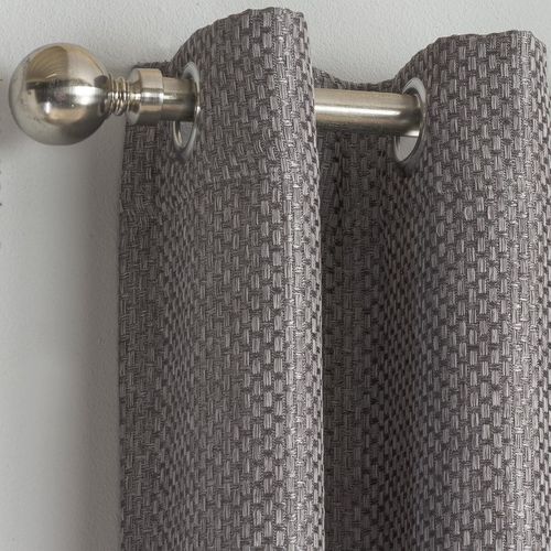 Maximus Grey Blockout