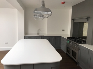 *Granite worktops VS Quartz worktops*