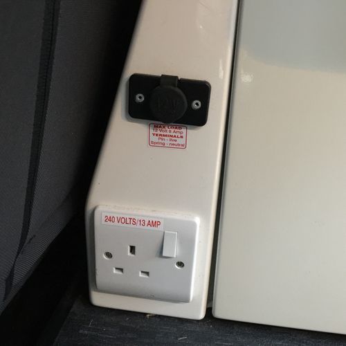 60reg (Sep 2010) Romahome R10 Solo - 1.4HDi - Peugeot Bipper - ONLY 49627 miles!