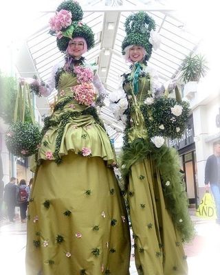 Stilt Walkers
