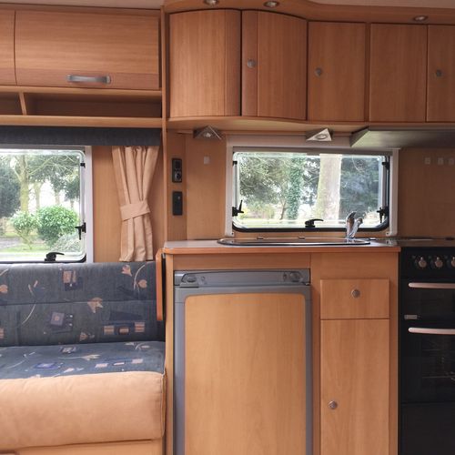 Dethleffs Rally Nomad DD 640 Caravan - 4 Berth - 2007 Model