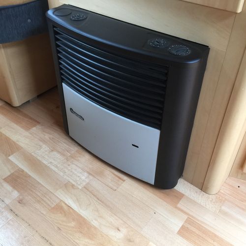 Dethleffs Rally Nomad DD 640 Caravan - 4 Berth - 2007 Model