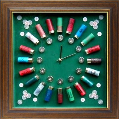 Shotgun Displays & Clocks