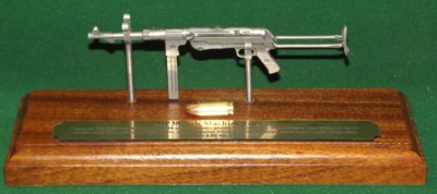 Pewter 1/6 Gun Ornaments