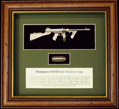 Wall Mounted 1/6 Pewter Guns