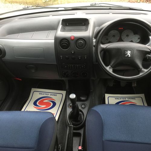 2003 (53)reg Peugeot Partner Combi D MPV Camper Day Van 2 Berth