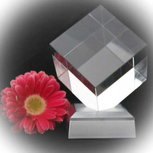 Medium Crystal Cube