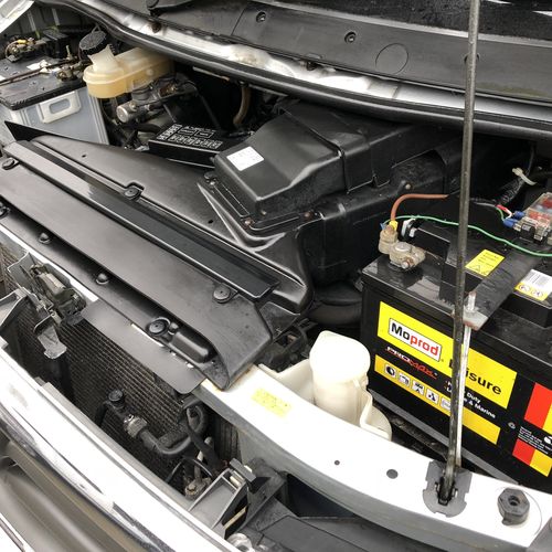 Mazda Bongo 4 Berth High Top Camper - 2.0 Petrol Automatic - 2000 (V)reg Facelift