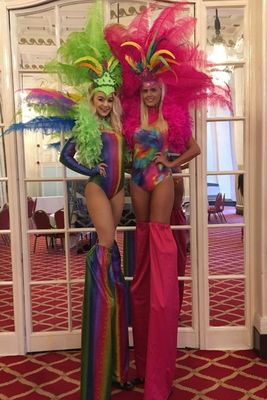 Stilt Walkers