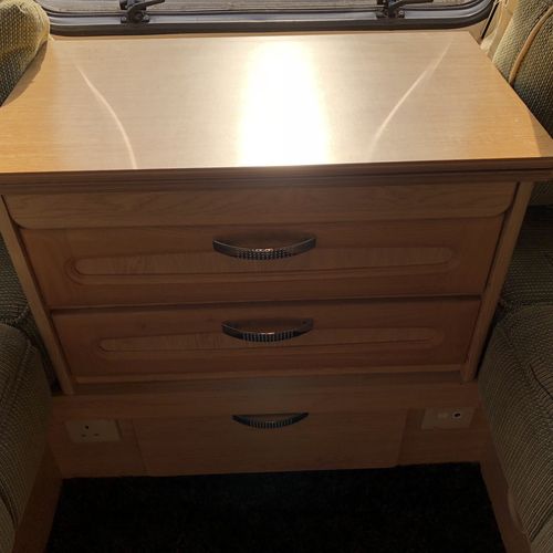 Elddis Avante 505 Caravan 5 Berth 2003 Model - Nice Specification