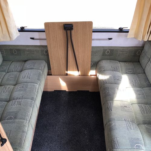 Elddis Avante 505 Caravan 5 Berth 2003 Model - Nice Specification