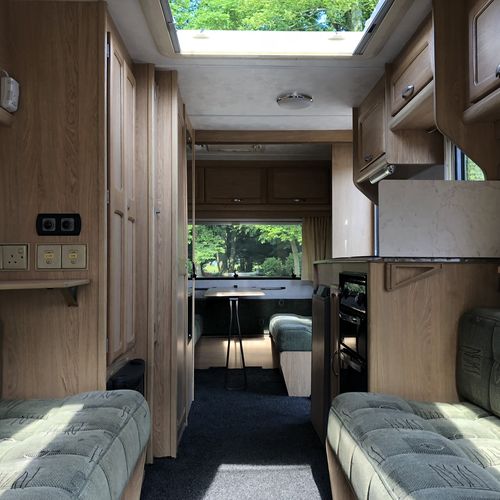 Elddis Avante 505 Caravan 5 Berth 2003 Model - Nice Specification