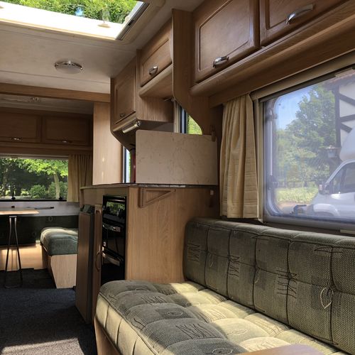 Elddis Avante 505 Caravan 5 Berth 2003 Model - Nice Specification