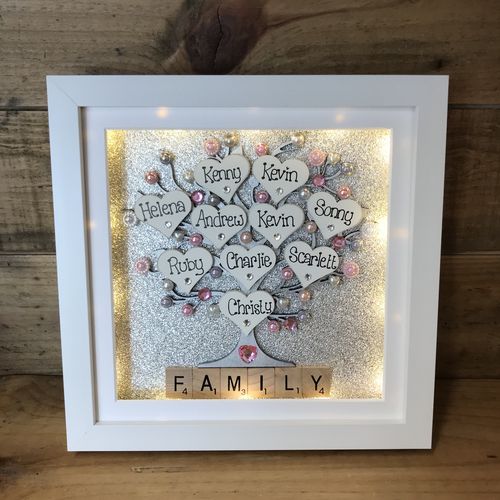 “Pretty with pearls ” family tree frame