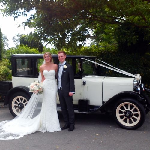 Gallery | Wedding Cars Harpenden, St Albans, Watford, Hemel Hempstead | Heritage Classic Cars