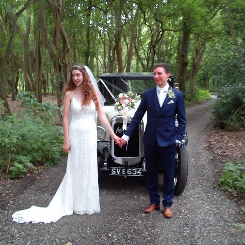 Gallery | Wedding Cars Harpenden, St Albans, Watford, Hemel Hempstead | Heritage Classic Cars