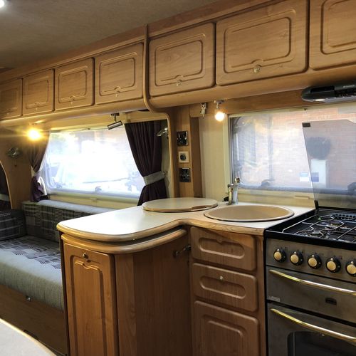 Autocruise Wentworth Motorhome 4 Berth - 52reg Peugeot Boxer 2.8 HDi - Huge Spec