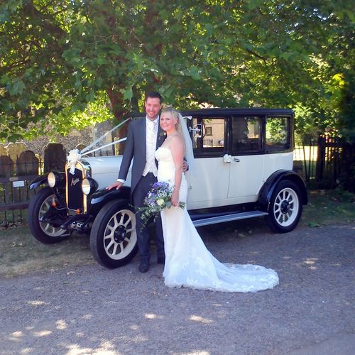 Gallery | Wedding Cars Harpenden, St Albans, Watford, Hemel Hempstead | Heritage Classic Cars
