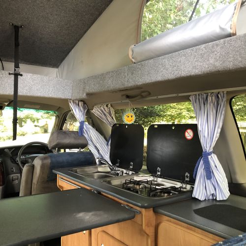 Isuzu Fargo Filly (Nissan Elgrand) Camper Van 3.1TD Automatic - 2 Berth - 1998(S)reg - Great Spec