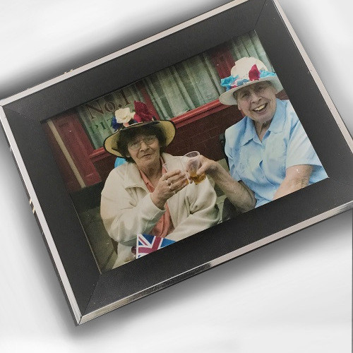 Ashes Glass Charm Beads, Ashes in Jewellery Glass, Ashes to Jewellery Glass