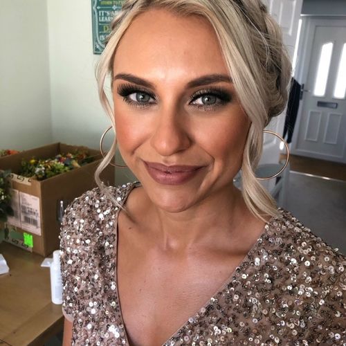 Gallery | Aldona Francis | Wedding Makeup Specialist Gloucestershire  | Award Winning Makeup Lessons in Bath  | Professional Mobile Makeup Artist Cotswolds