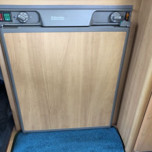 Swift Mondial Grand Tourer Camper Van 2 Berth - Fiat Ducato 2000(X)reg 1.9TD