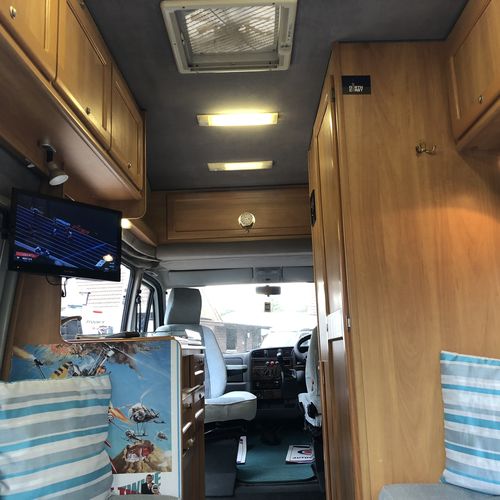 Swift Mondial Grand Tourer Camper Van 2 Berth - Fiat Ducato 2000(X)reg 1.9TD