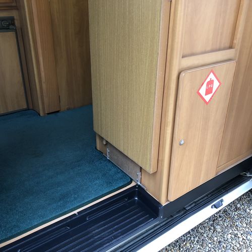 Swift Mondial Grand Tourer Camper Van 2 Berth - Fiat Ducato 2000(X)reg 1.9TD