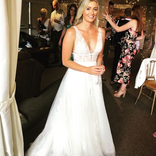 Gallery | Aldona Francis | Wedding Makeup Specialist Gloucestershire  | Award Winning Makeup Lessons in Bath  | Professional Mobile Makeup Artist Cotswolds