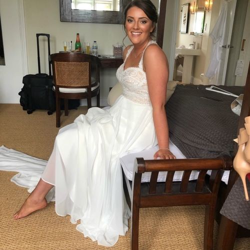 Gallery | Aldona Francis | Wedding Makeup Specialist Gloucestershire  | Award Winning Makeup Lessons in Bath  | Professional Mobile Makeup Artist Cotswolds