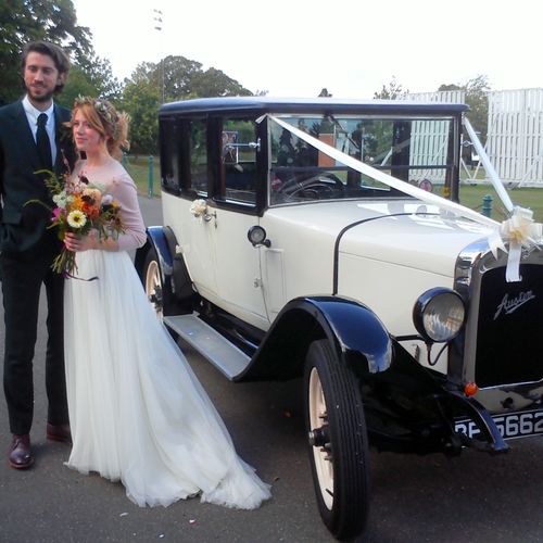 Gallery | Wedding Cars Harpenden, St Albans, Watford, Hemel Hempstead | Heritage Classic Cars