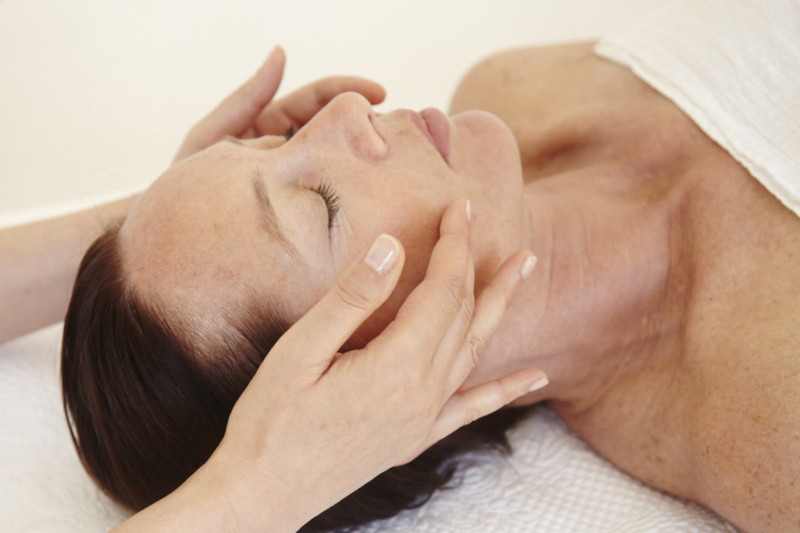 Natural Alternative to Botox Facial Acupuncture London , Cosmetic Acupuncture Chelsea, Facial Rejuvenation Acupuncture Bromley