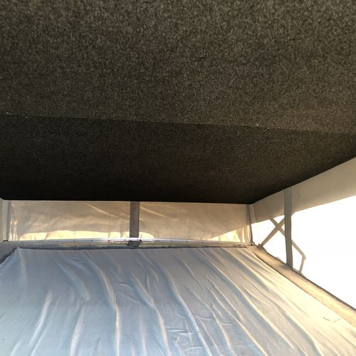 2010 Vauxhall Vivaro SWB 2.0 CDTi Camper Van 4 Berth - Elevating Roof - Stunning