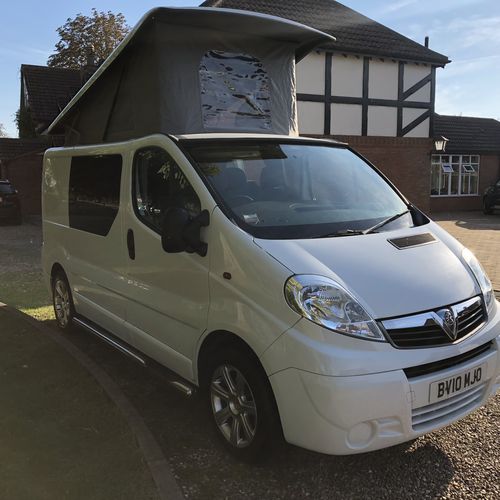 2010 Vauxhall Vivaro SWB 2.0 CDTi Camper Van 4 Berth - Elevating Roof - Stunning