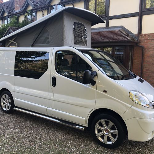 2010 Vauxhall Vivaro SWB 2.0 CDTi Camper Van 4 Berth - Elevating Roof - Stunning