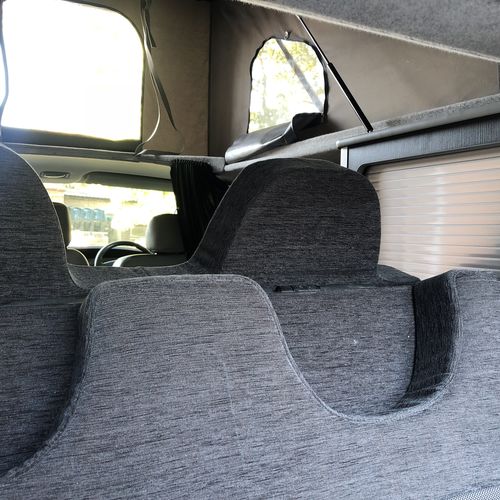 2010 Vauxhall Vivaro SWB 2.0 CDTi Camper Van 4 Berth - Elevating Roof - Stunning