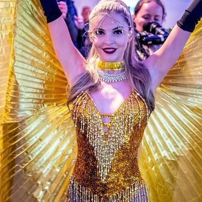 Artists & Entertainment 